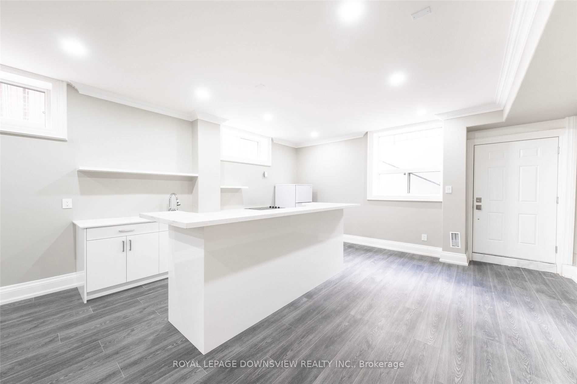 53 Eaglewood Boulevard