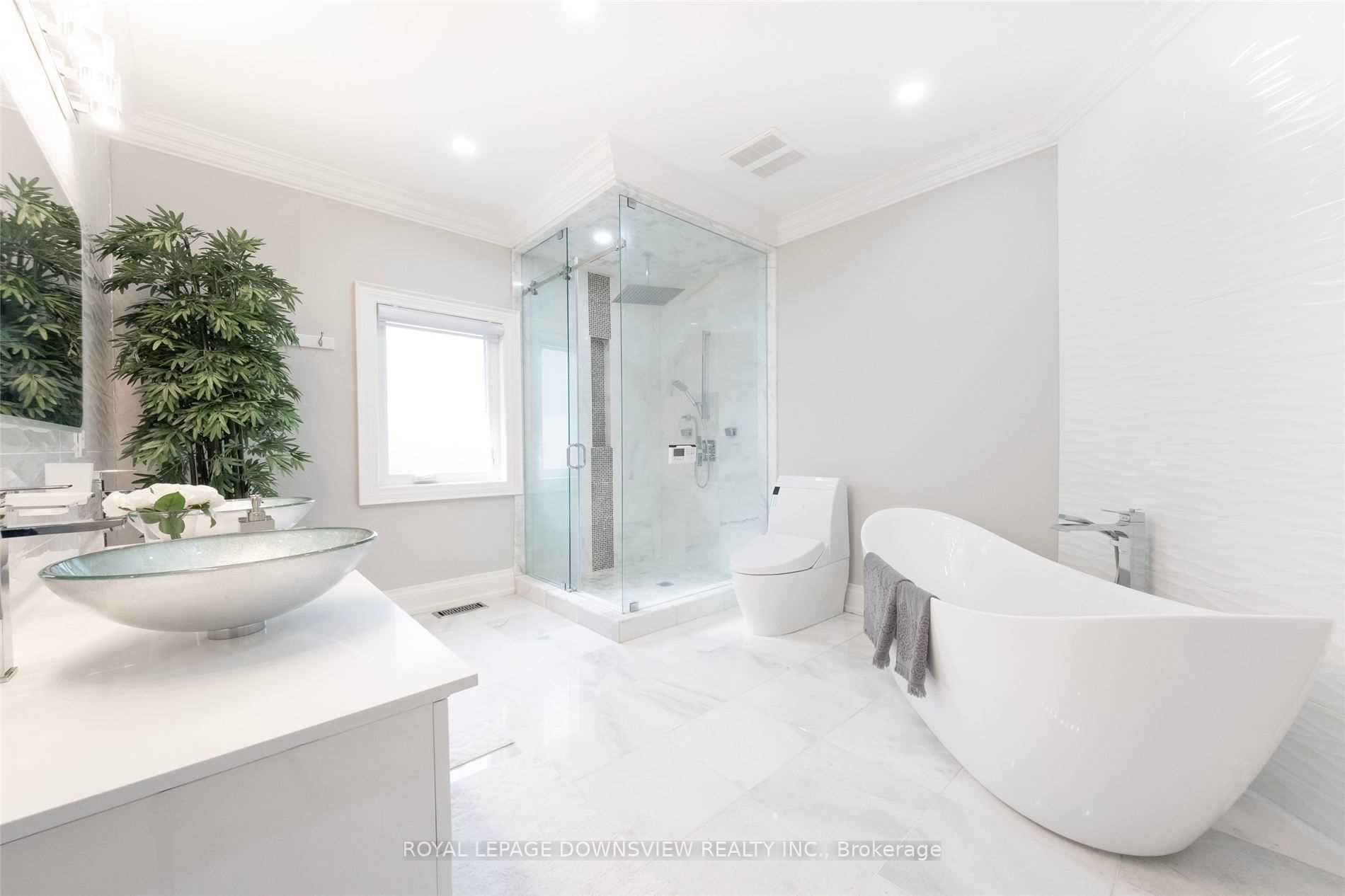 53 Eaglewood Boulevard