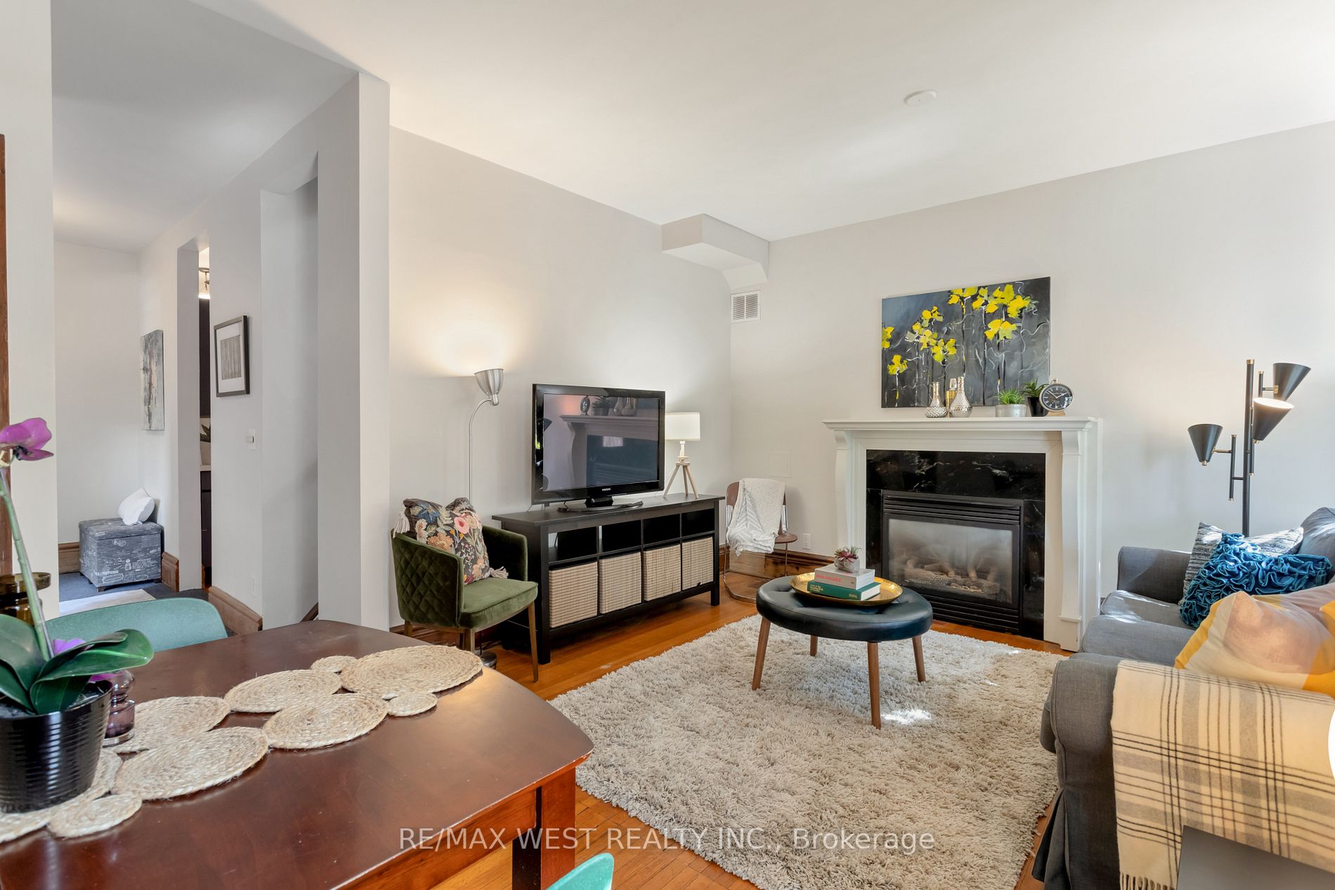 110 Marion St