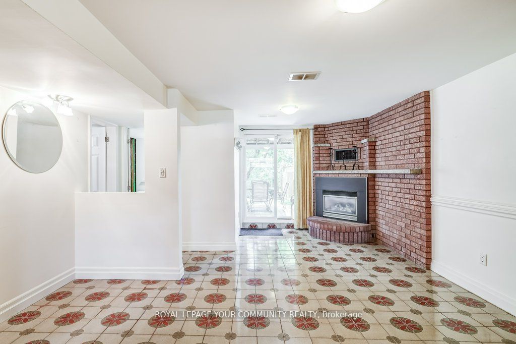 31 Donofree Rd
