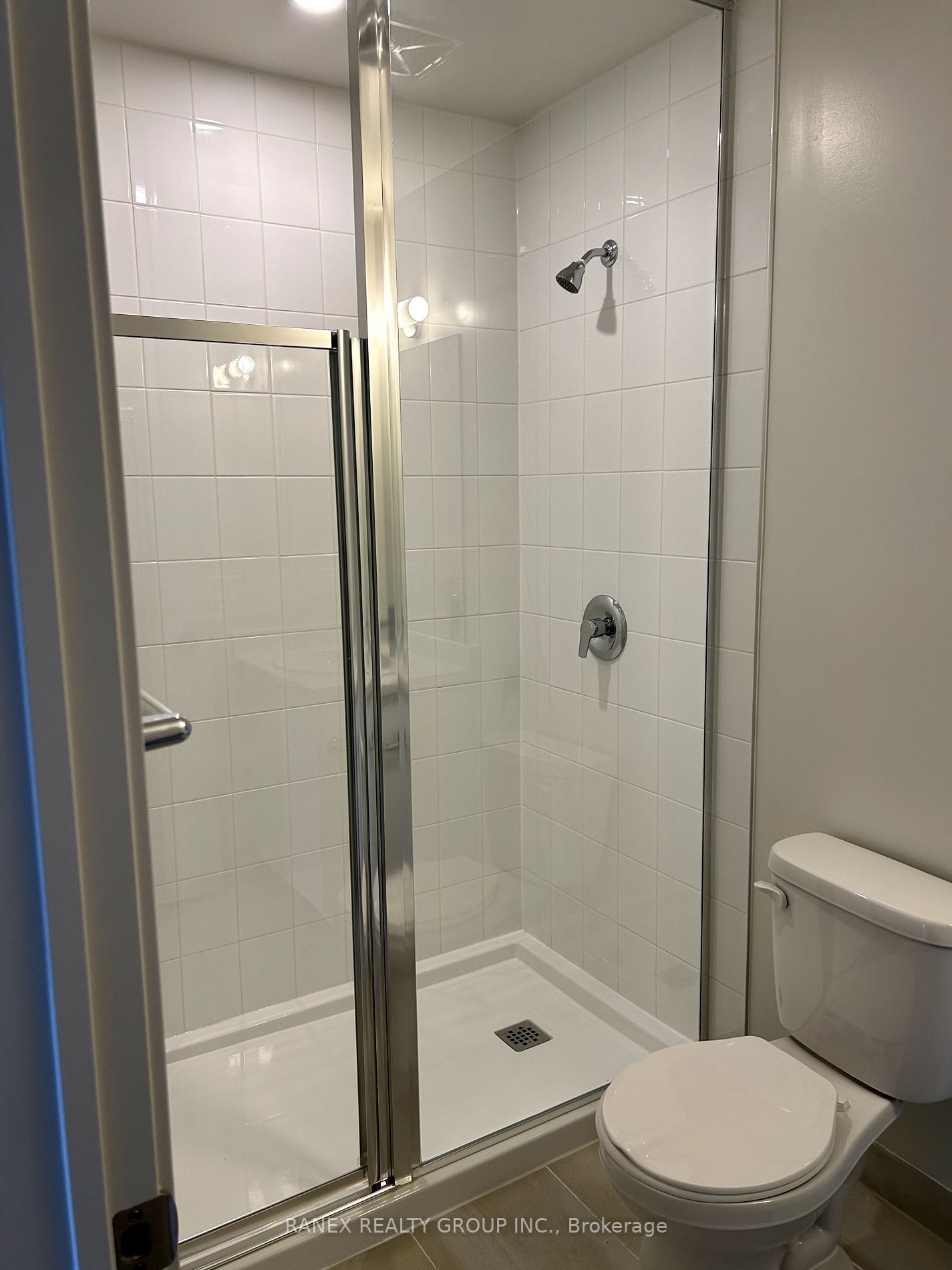 62 Sky Harbour Dr, #404