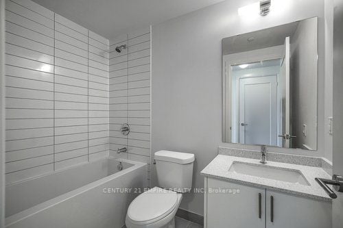 509 Dundas St W, #103