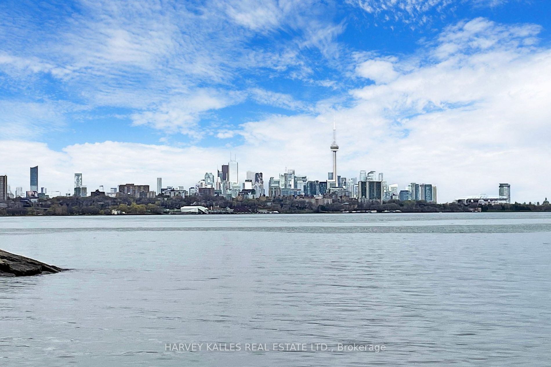 2067 Lake Shore Blvd W, #1202