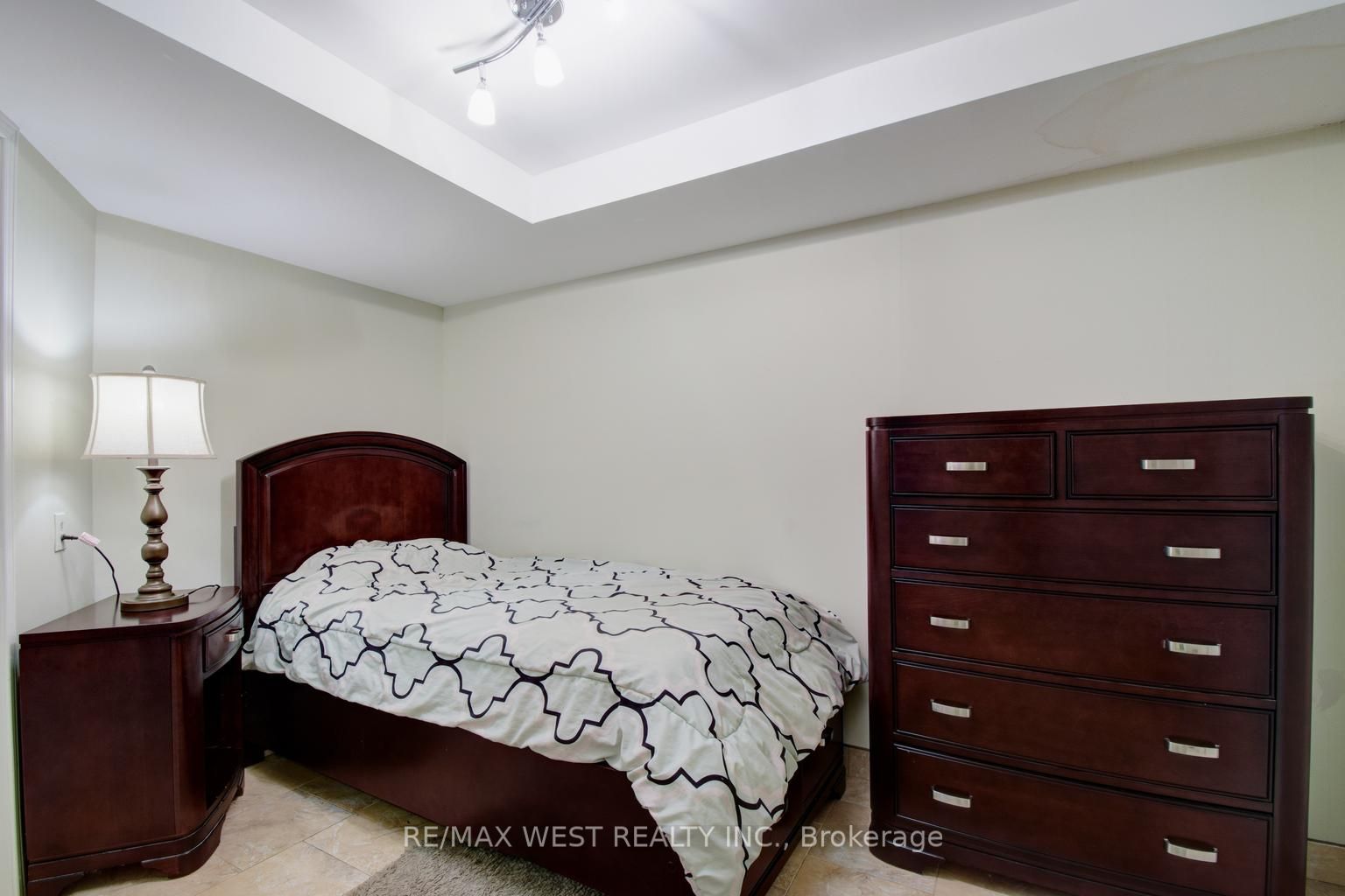 2145 Country Club Dr, #6