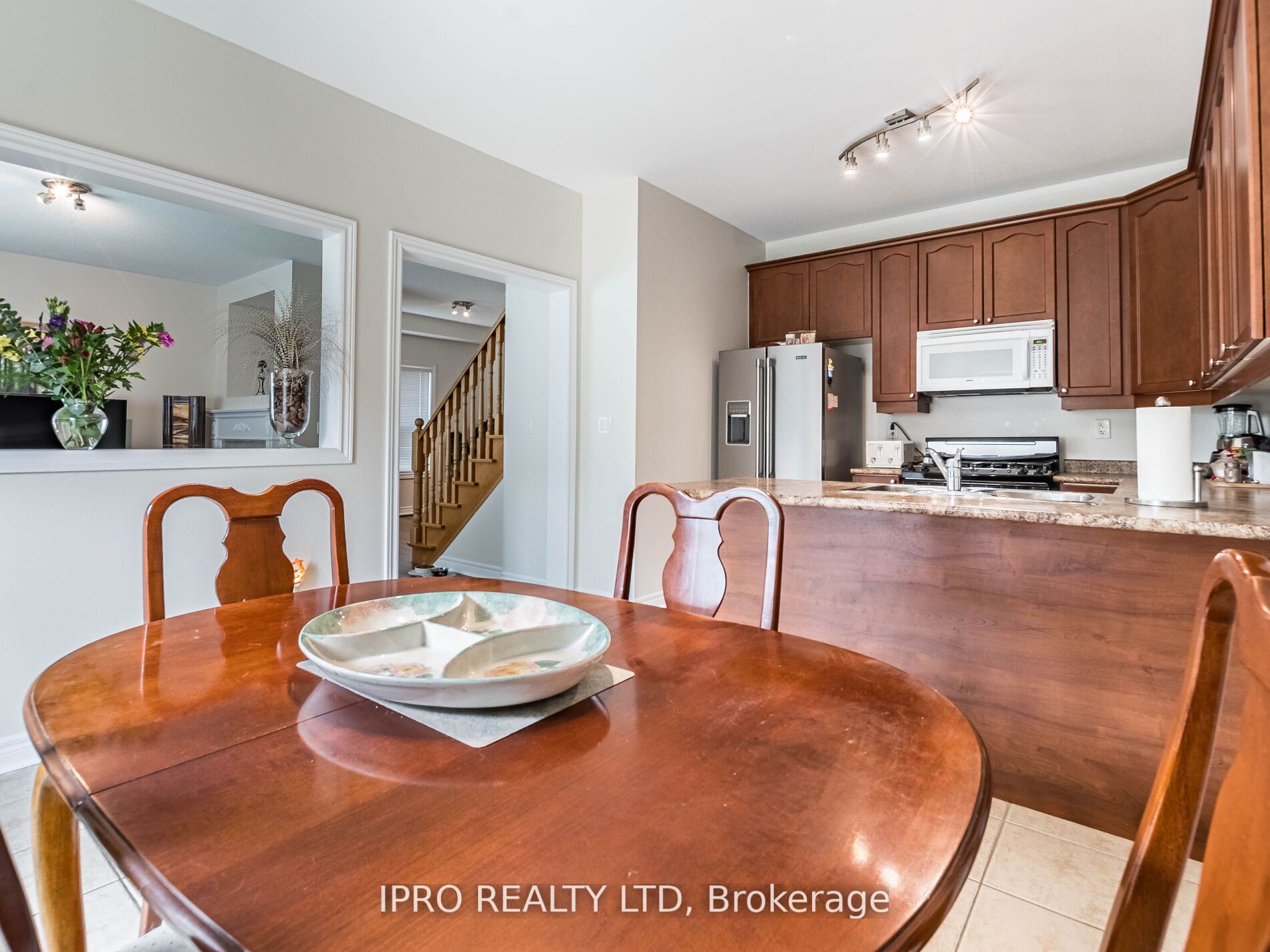 31 Lockburn Cres