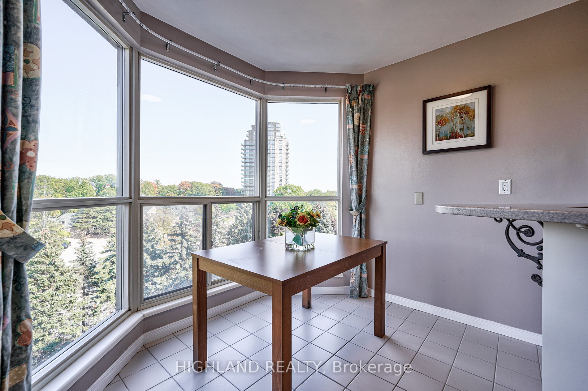 1700 The Collegeway, #705
