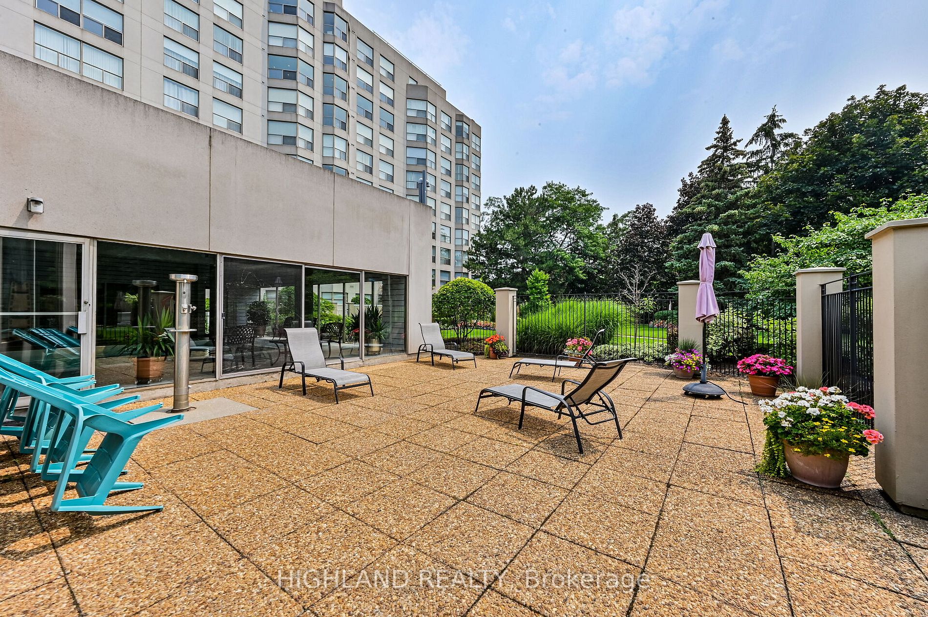 1700 The Collegeway, #705