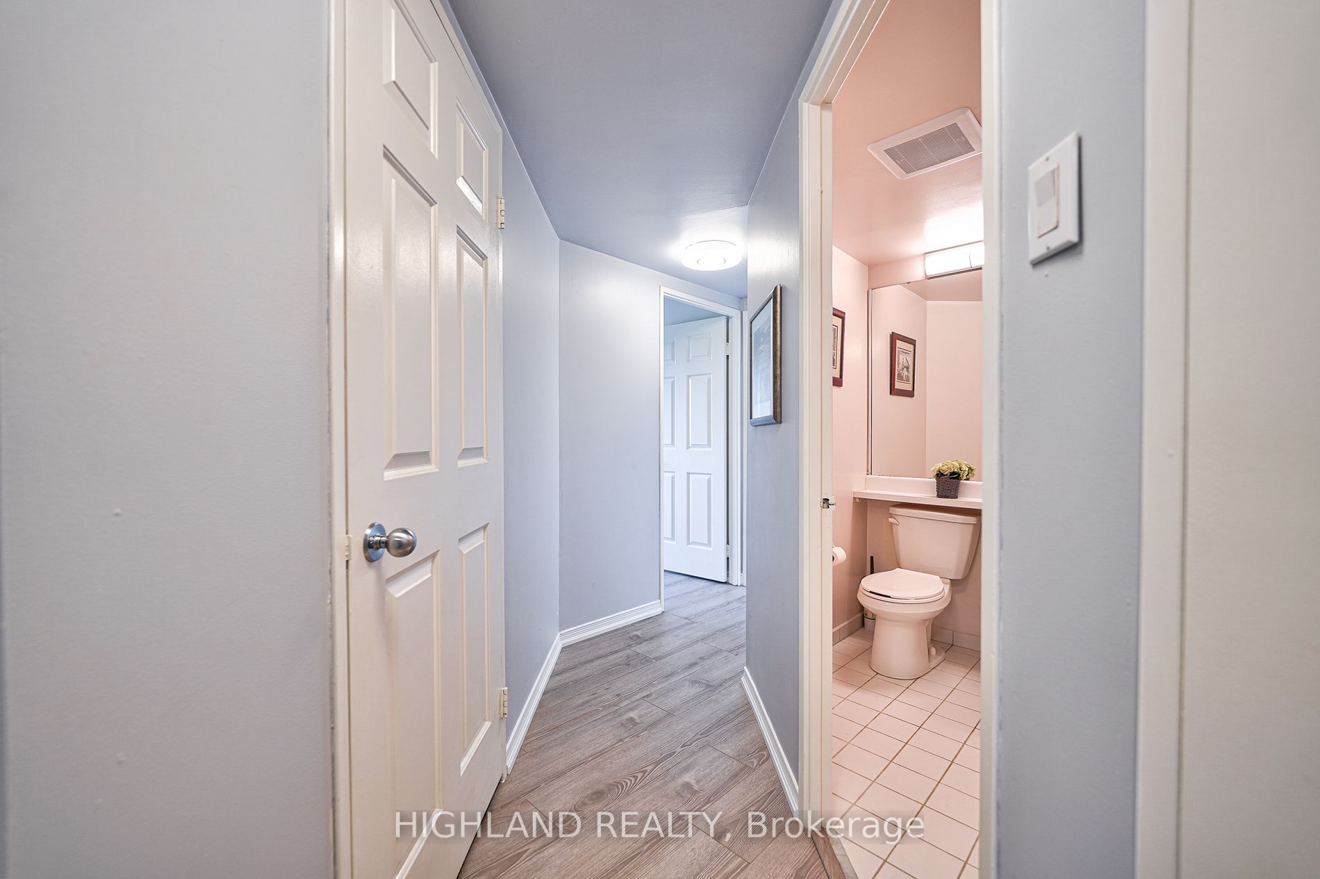 1700 The Collegeway, #705