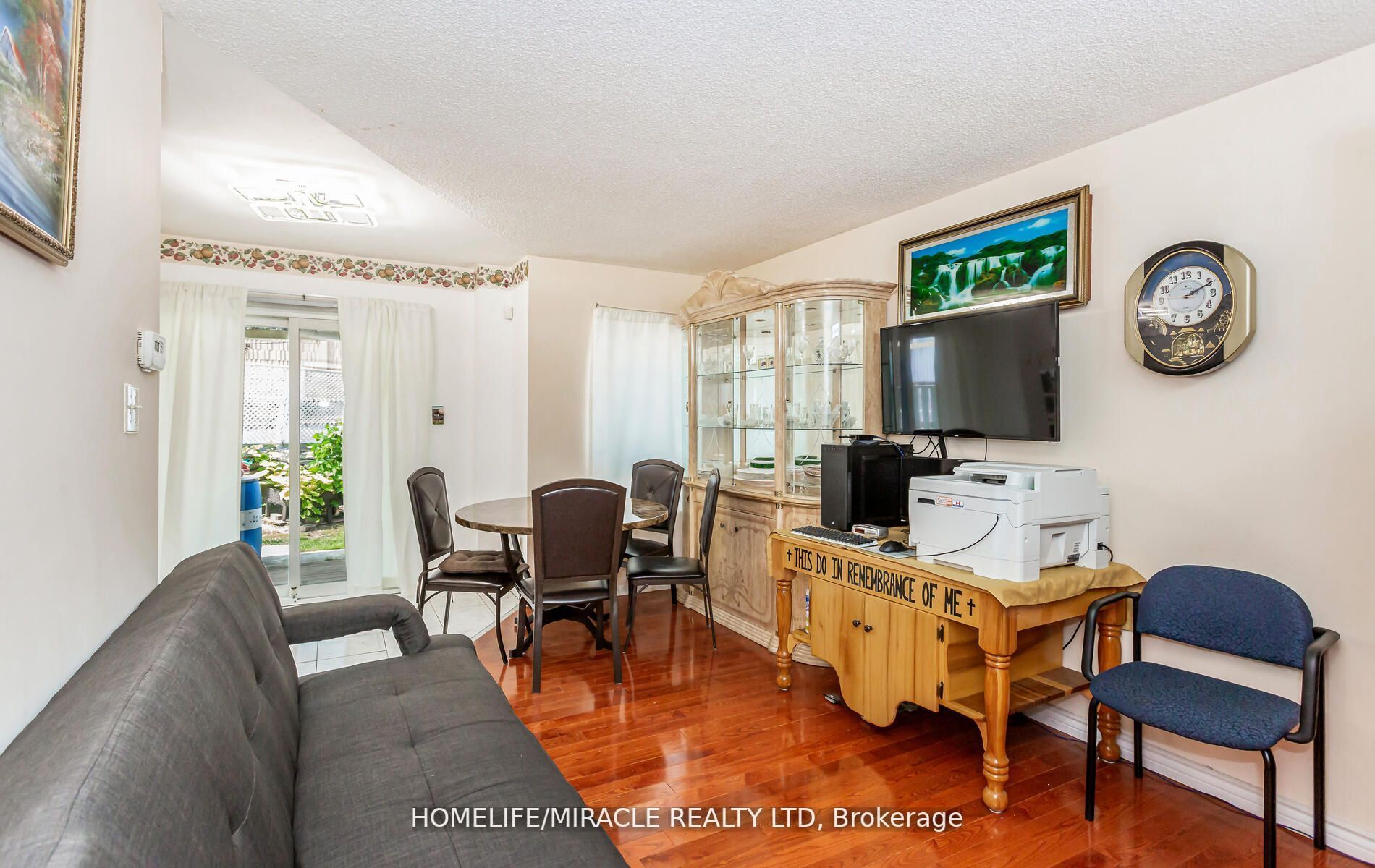 59 Cranberry Cres