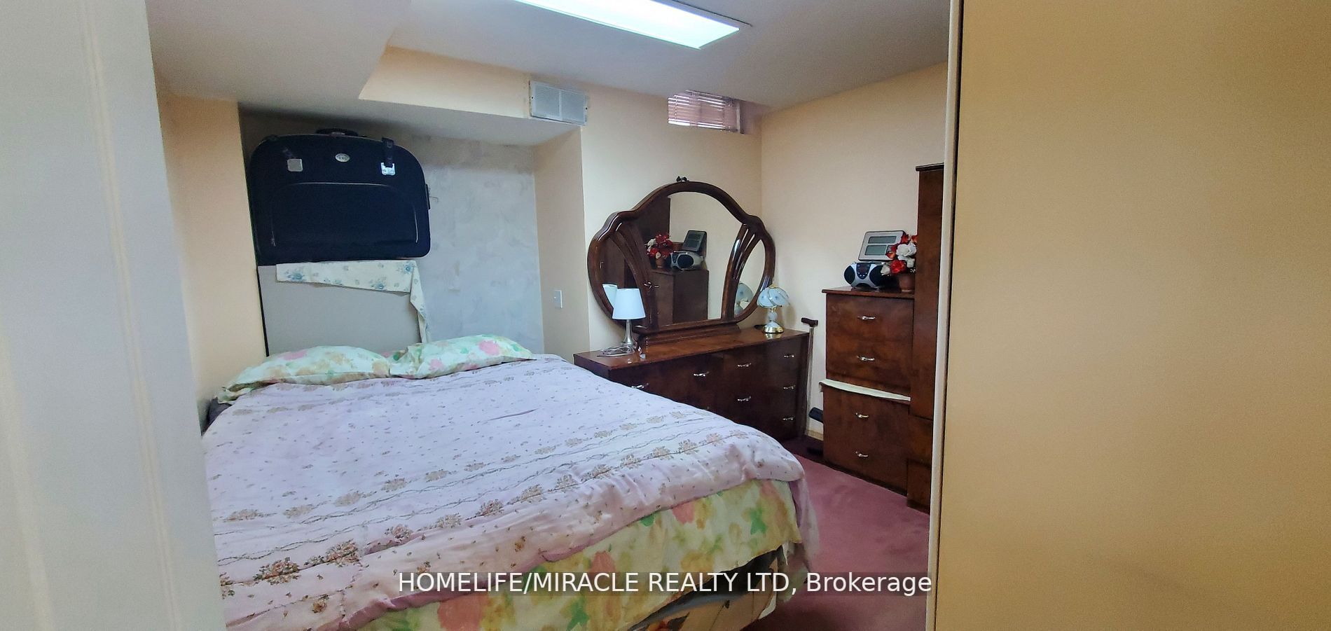 59 Cranberry Cres