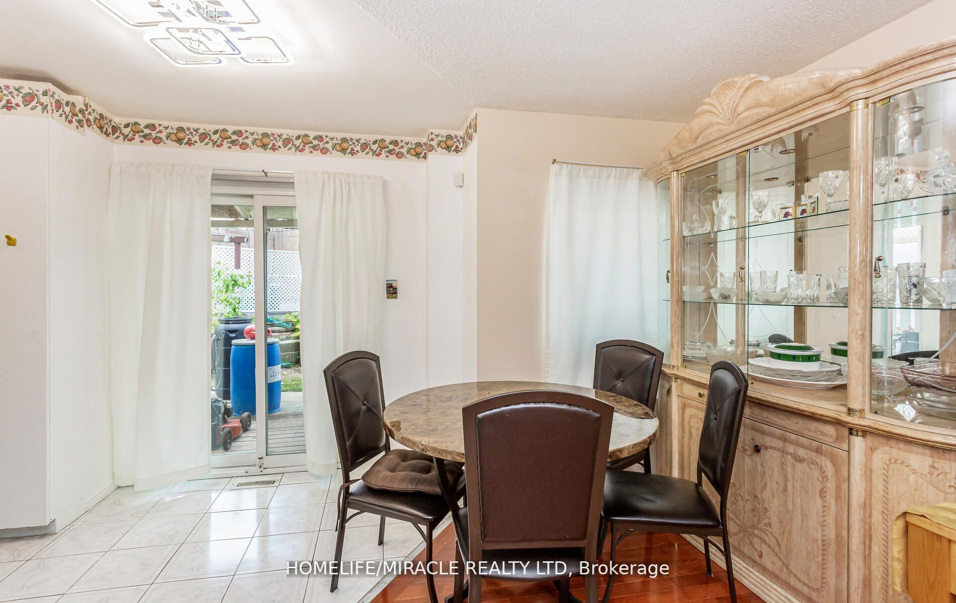 59 Cranberry Cres