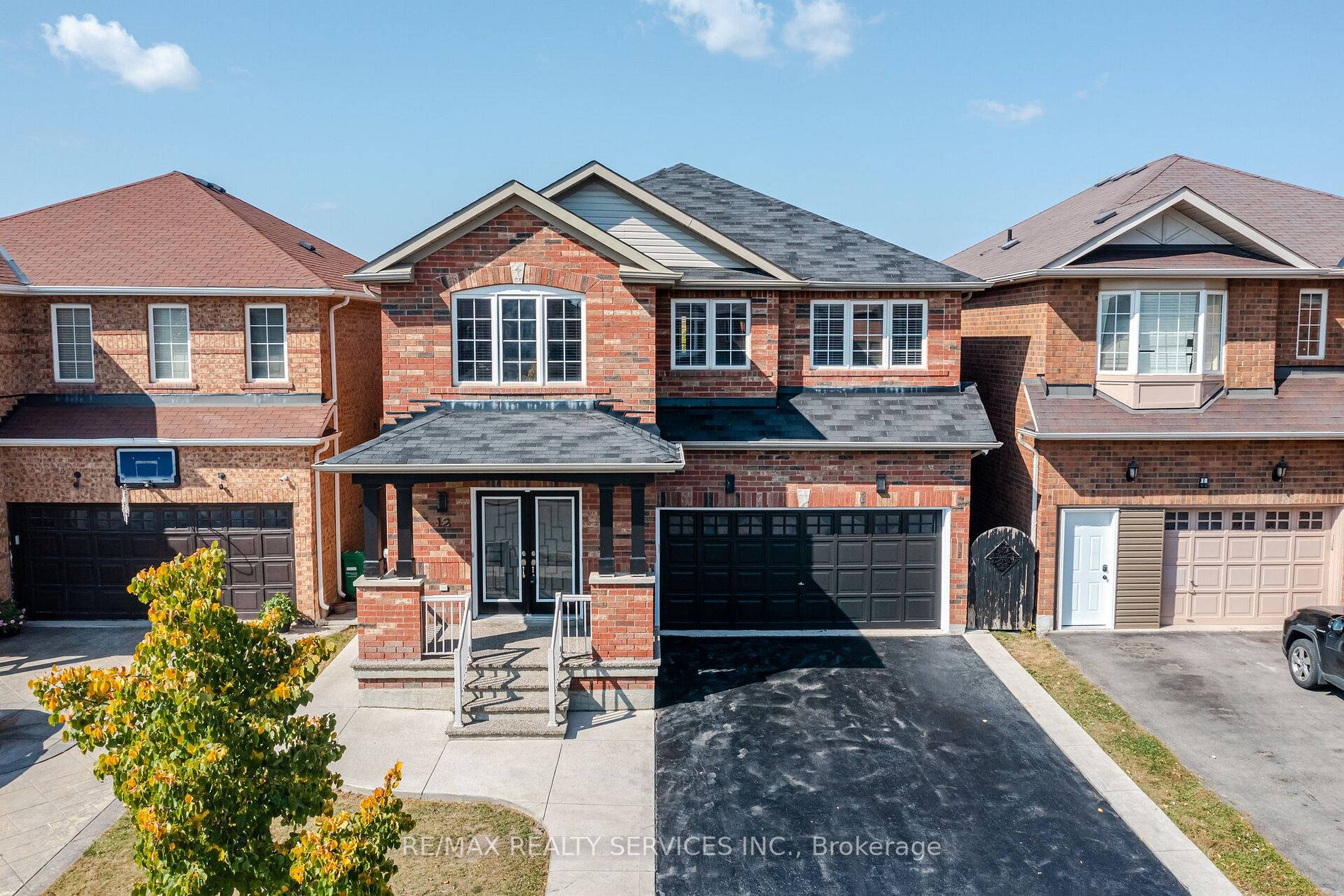 12 Owens Rd