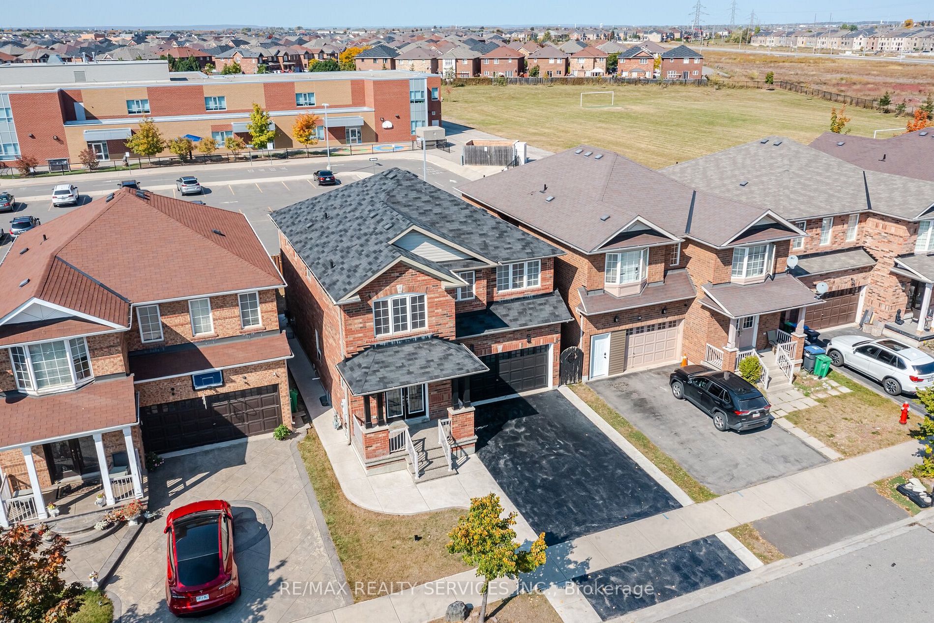 12 Owens Rd