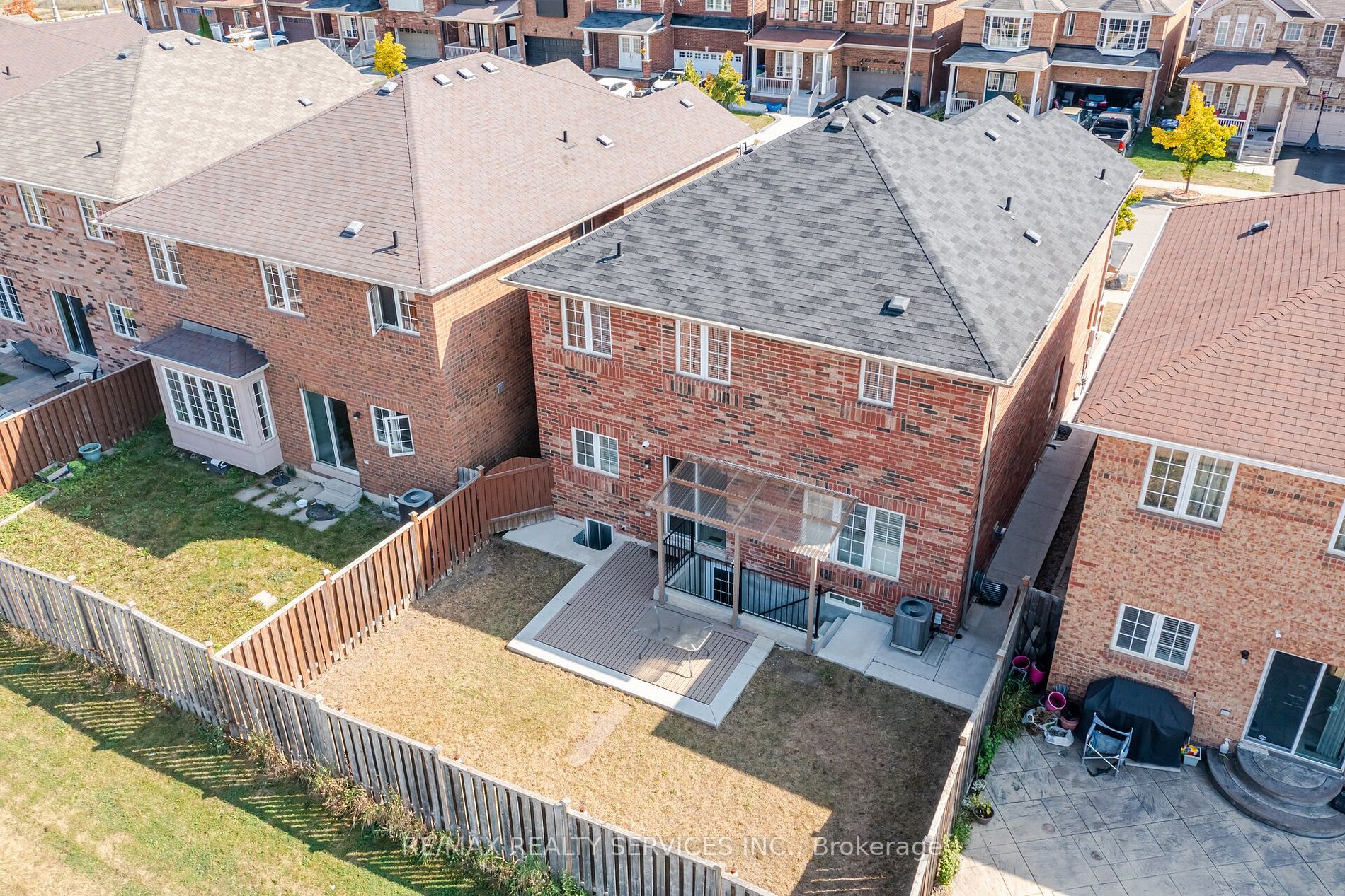 12 Owens Rd