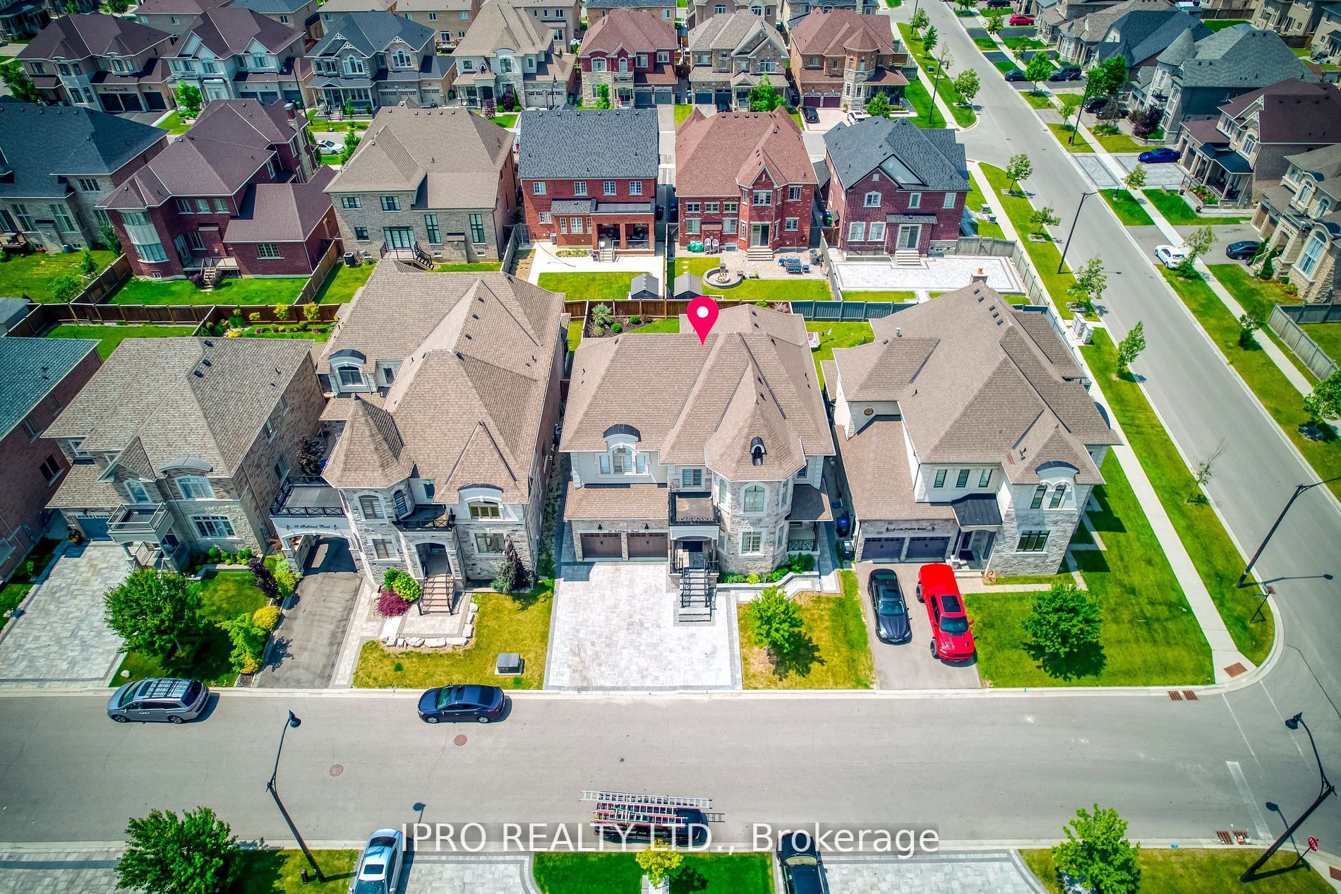 20 Falkland Rd N
