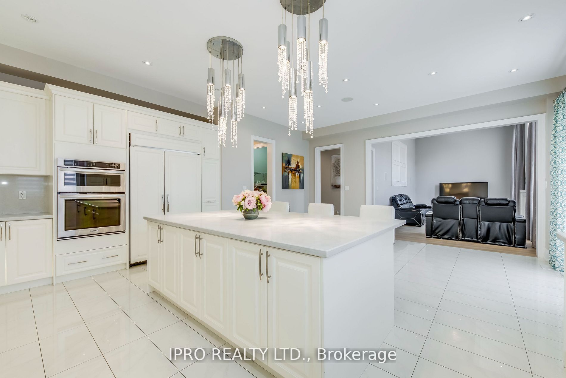 20 Falkland Rd N