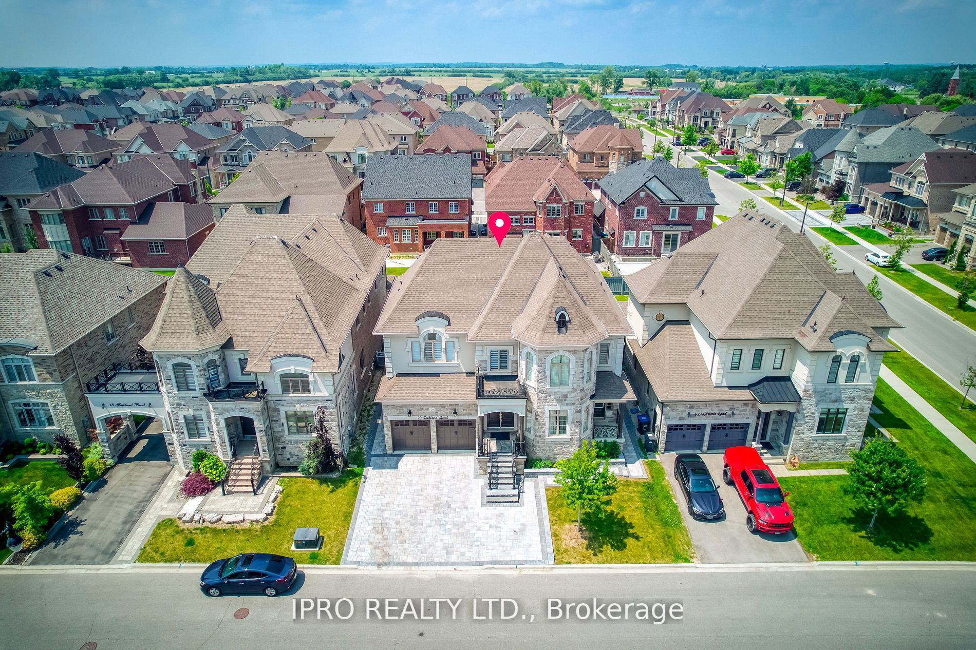20 Falkland Rd N
