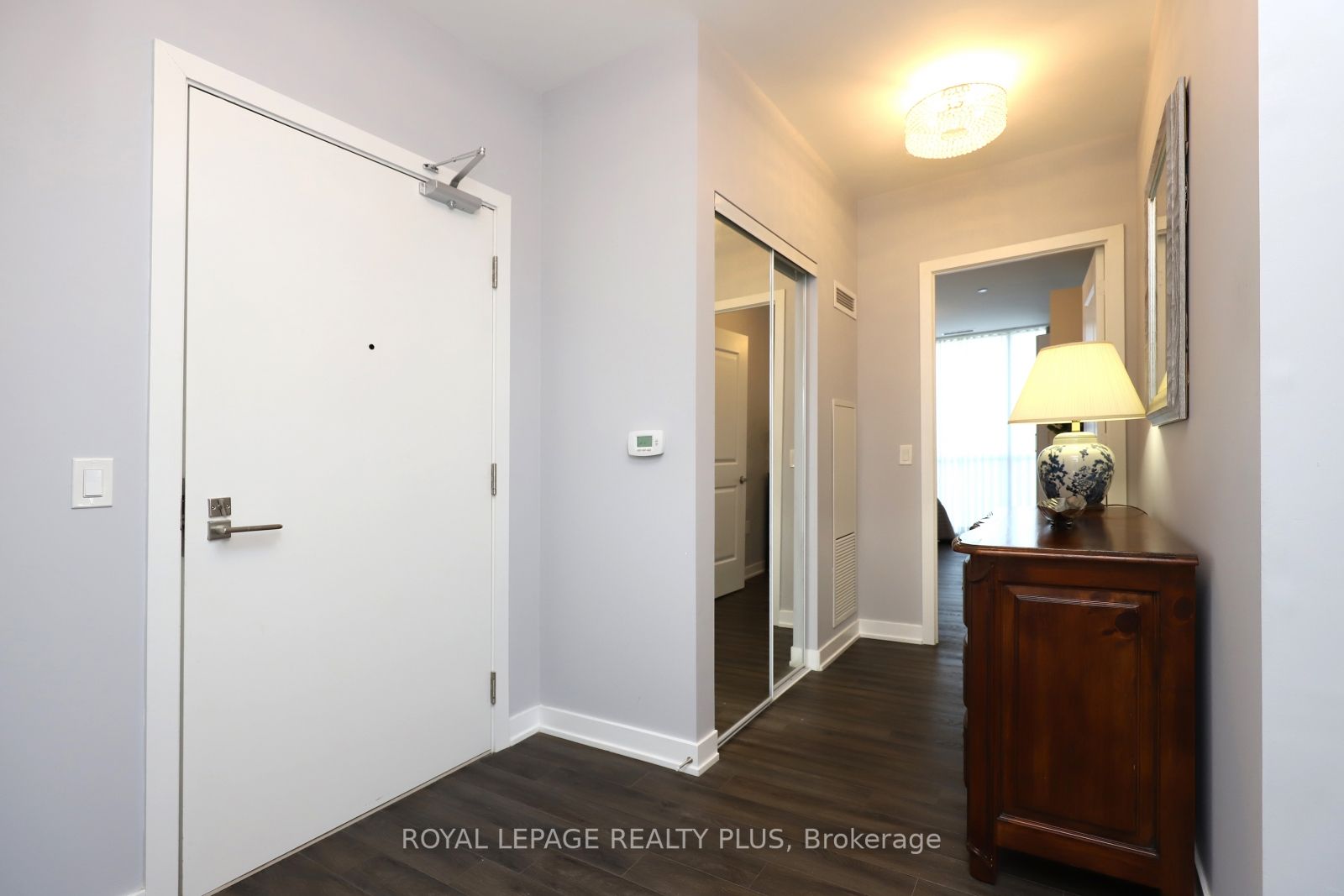4699 Glen Erin Dr, #109