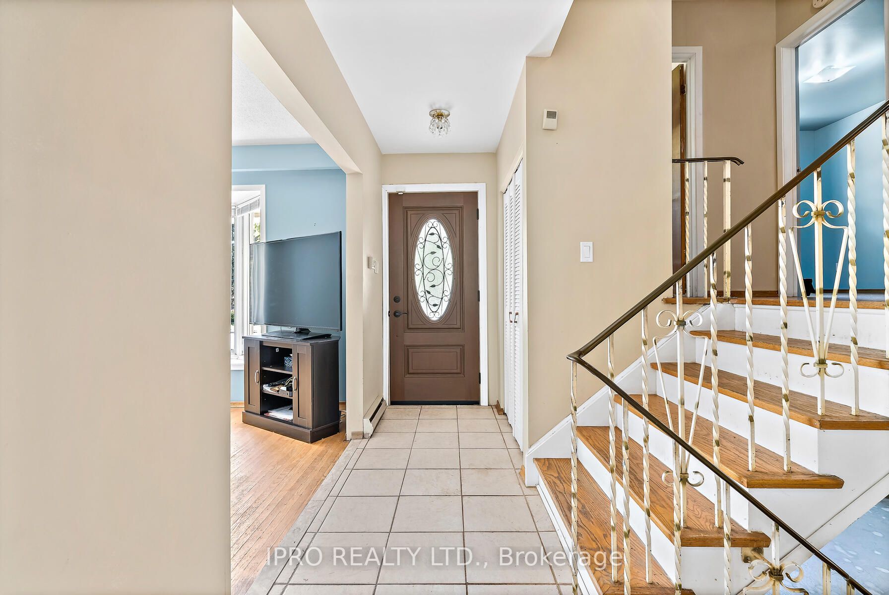 1089 Pearson Dr