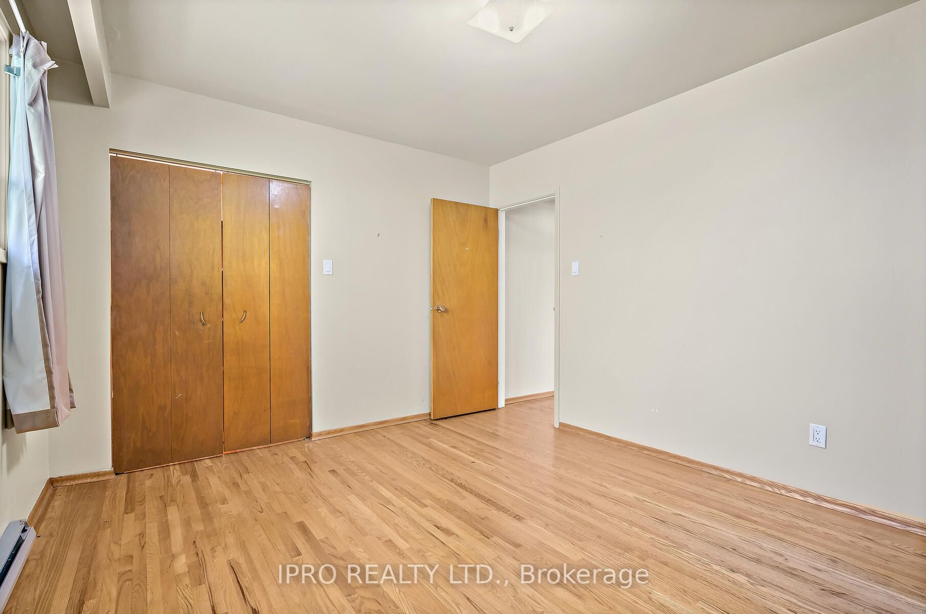 1089 Pearson Dr