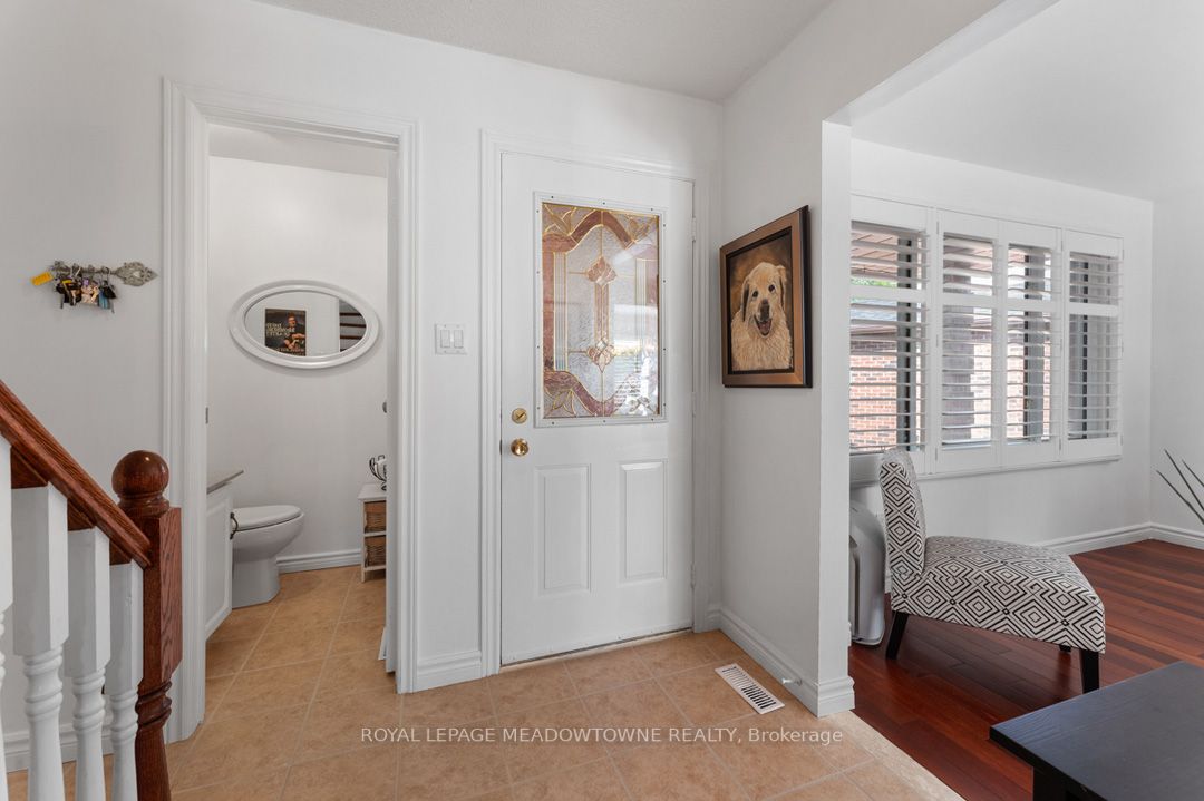 7045 Tamar Mews