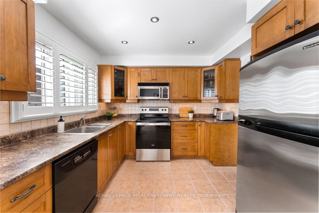 7045 Tamar Mews