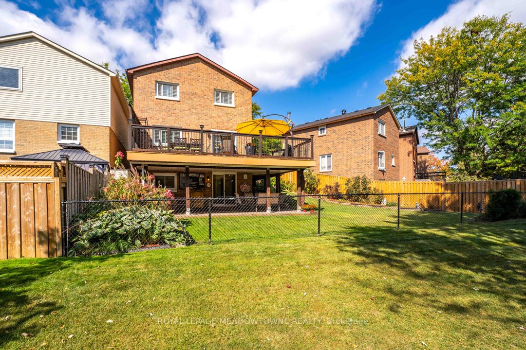 7045 Tamar Mews