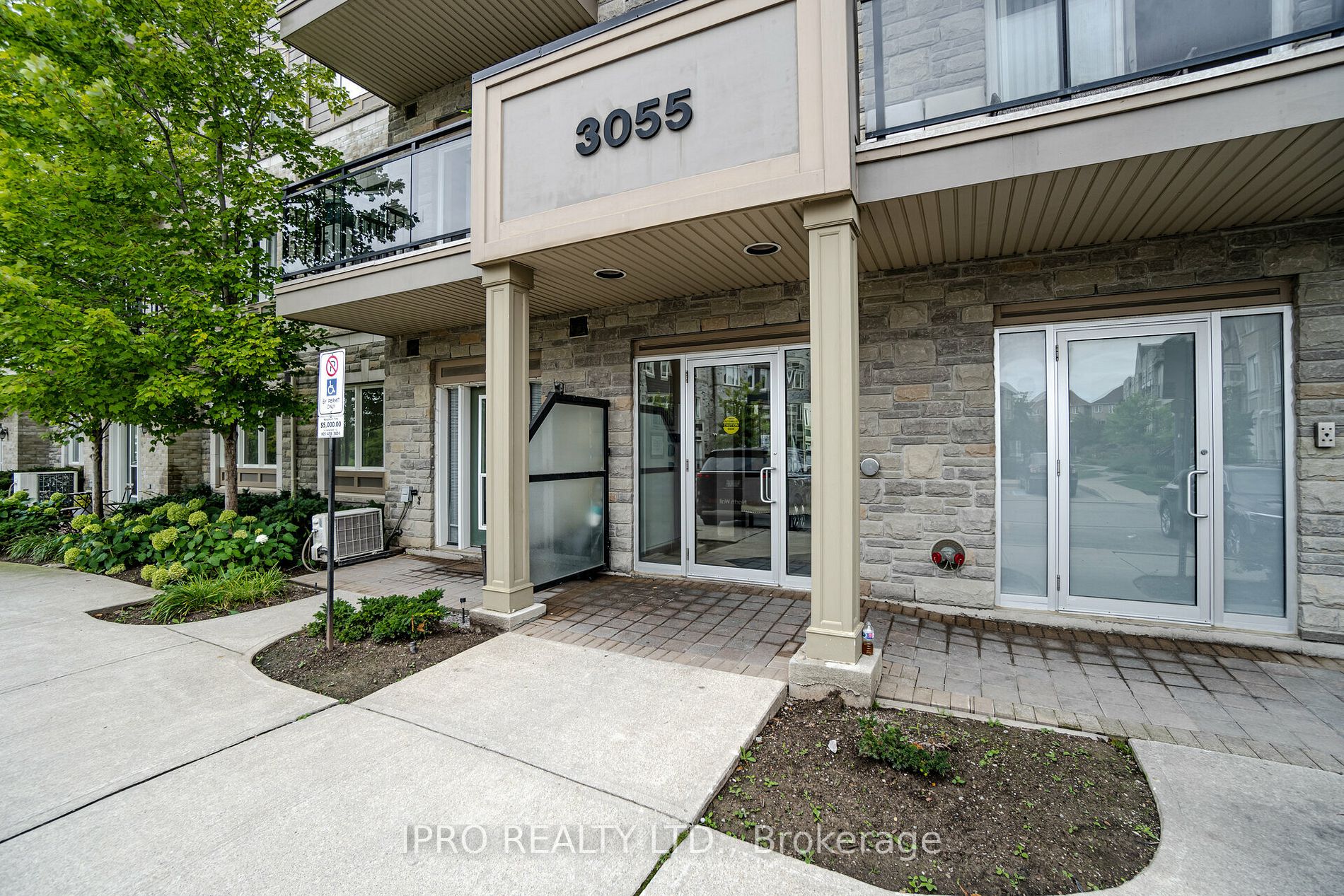 3055 Thomas St, #309