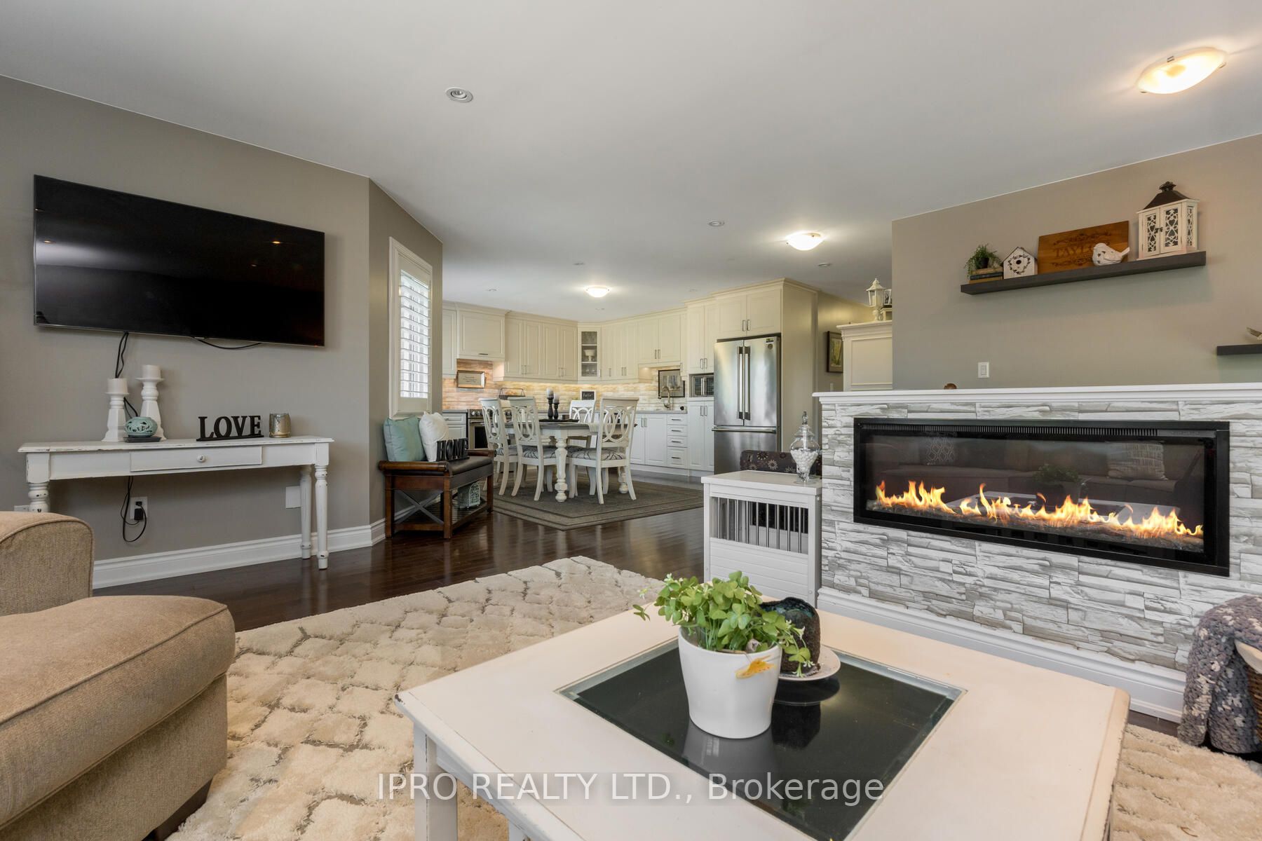 428A College Ave