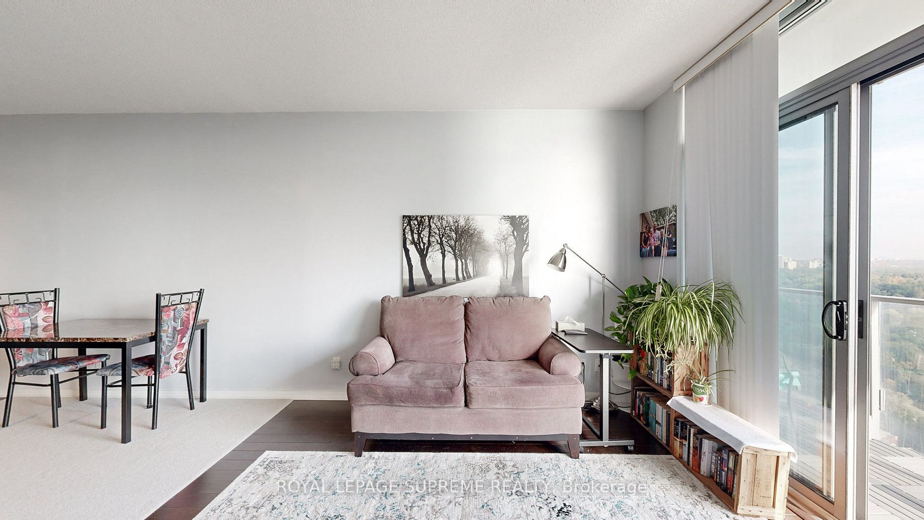103 The Queensway Ave E, #2615