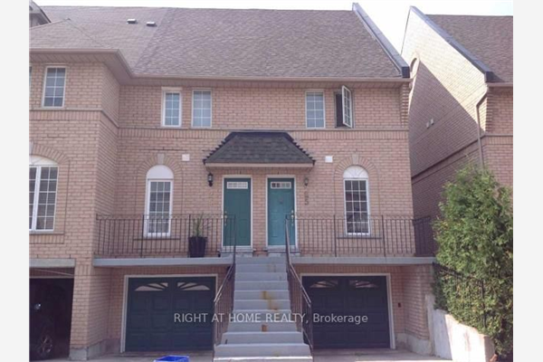 80 Strathaven Dr, Mississauga