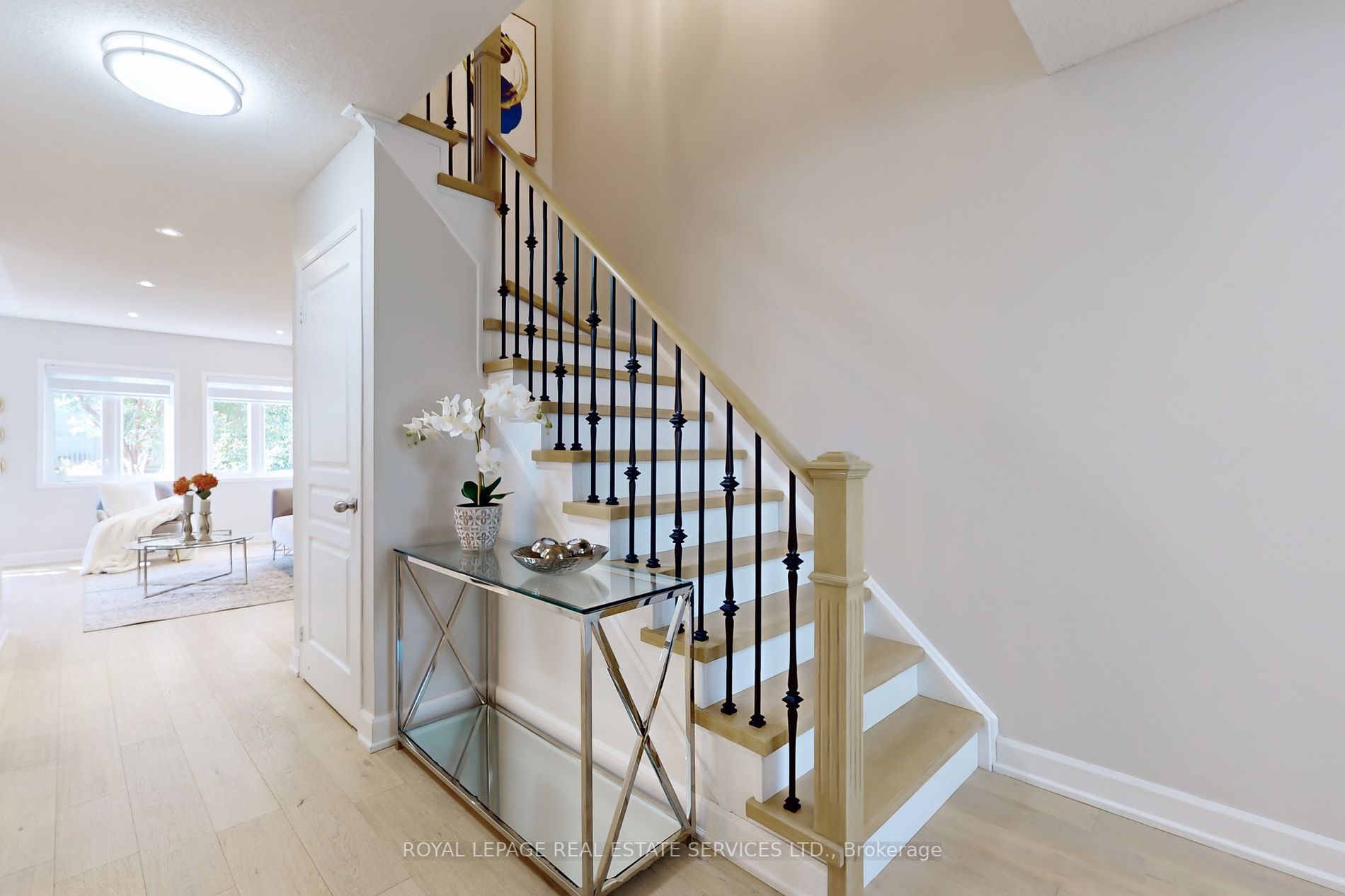2406 Nichols Dr