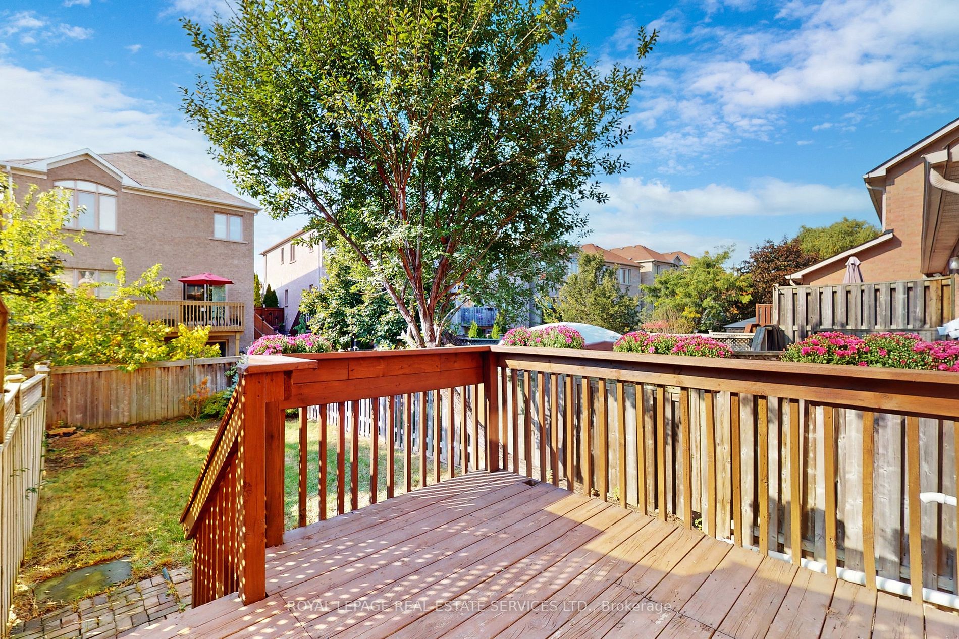 2406 Nichols Dr