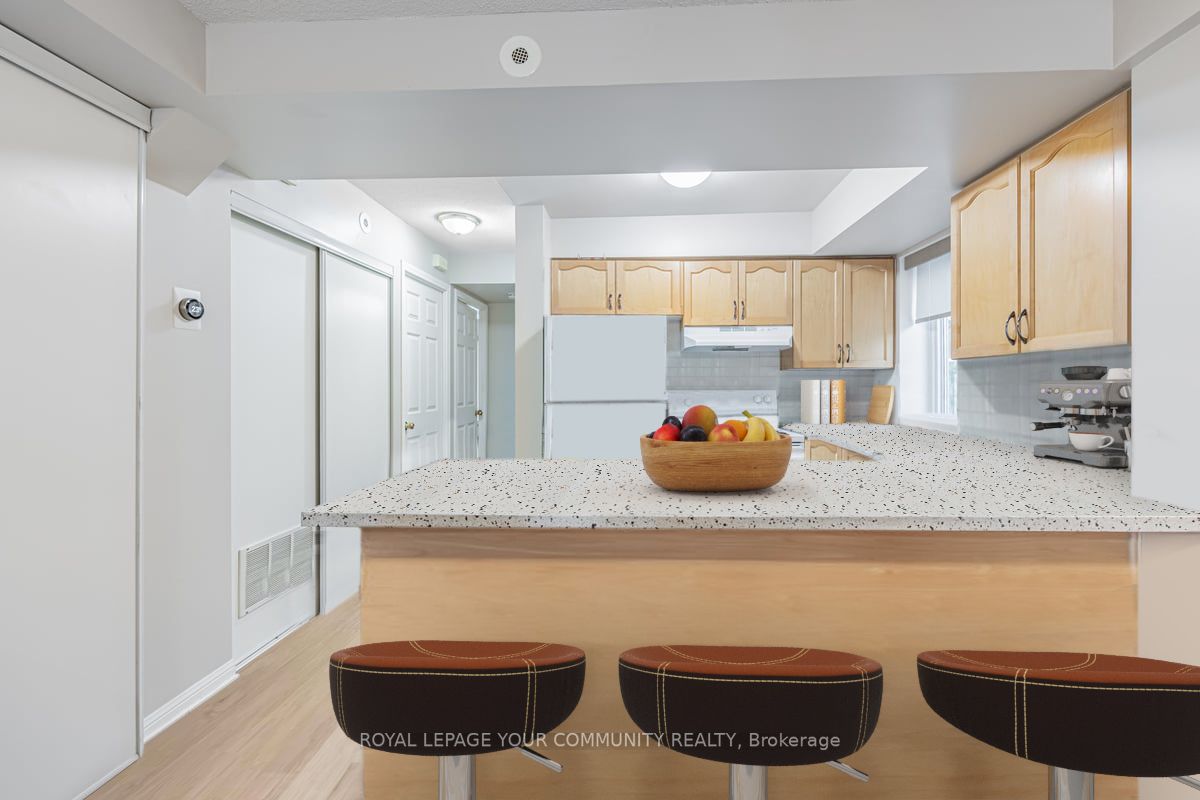 85 George Appleton Way #2025
