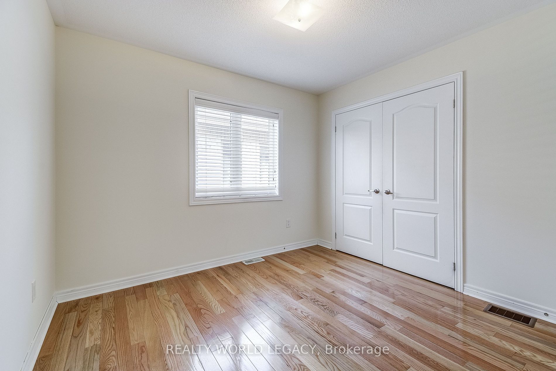 4636 Simmons Rd