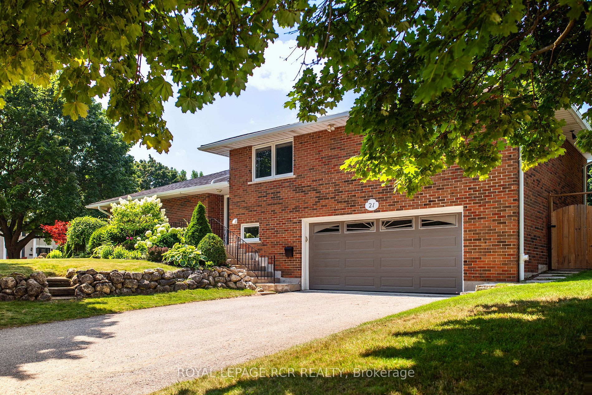 21 Glenforest Rd