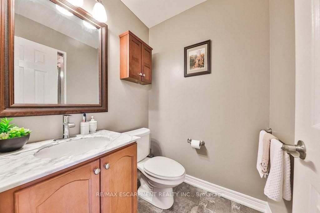 108 Danielson Crt