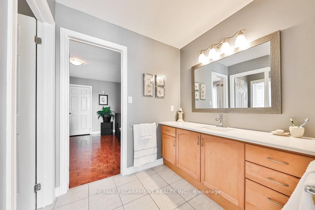 108 Danielson Crt