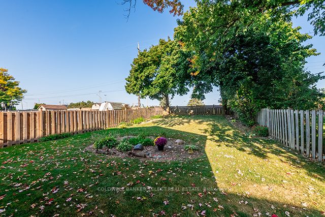 354 Whitehead Crescent