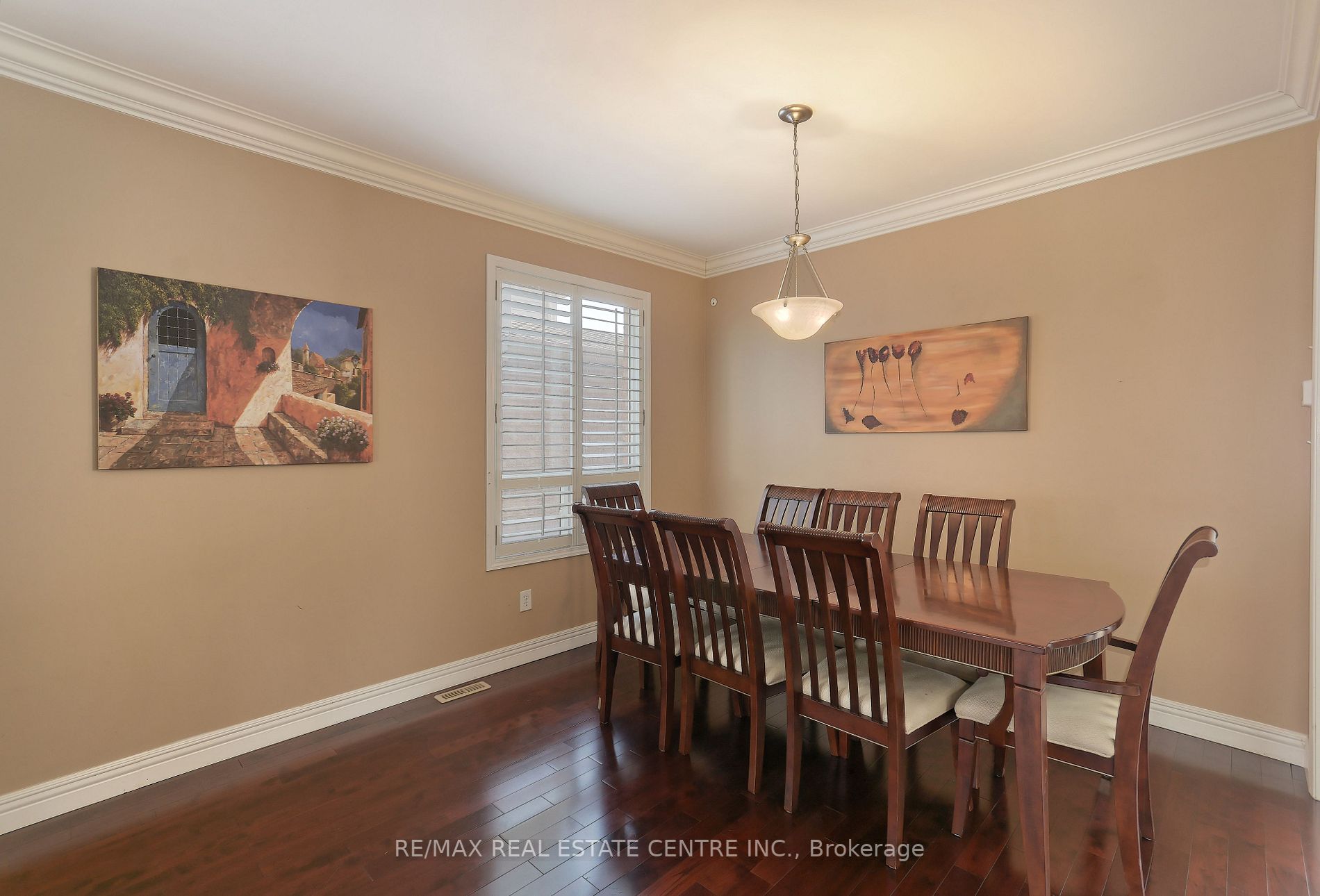 1399 Marshall Cres