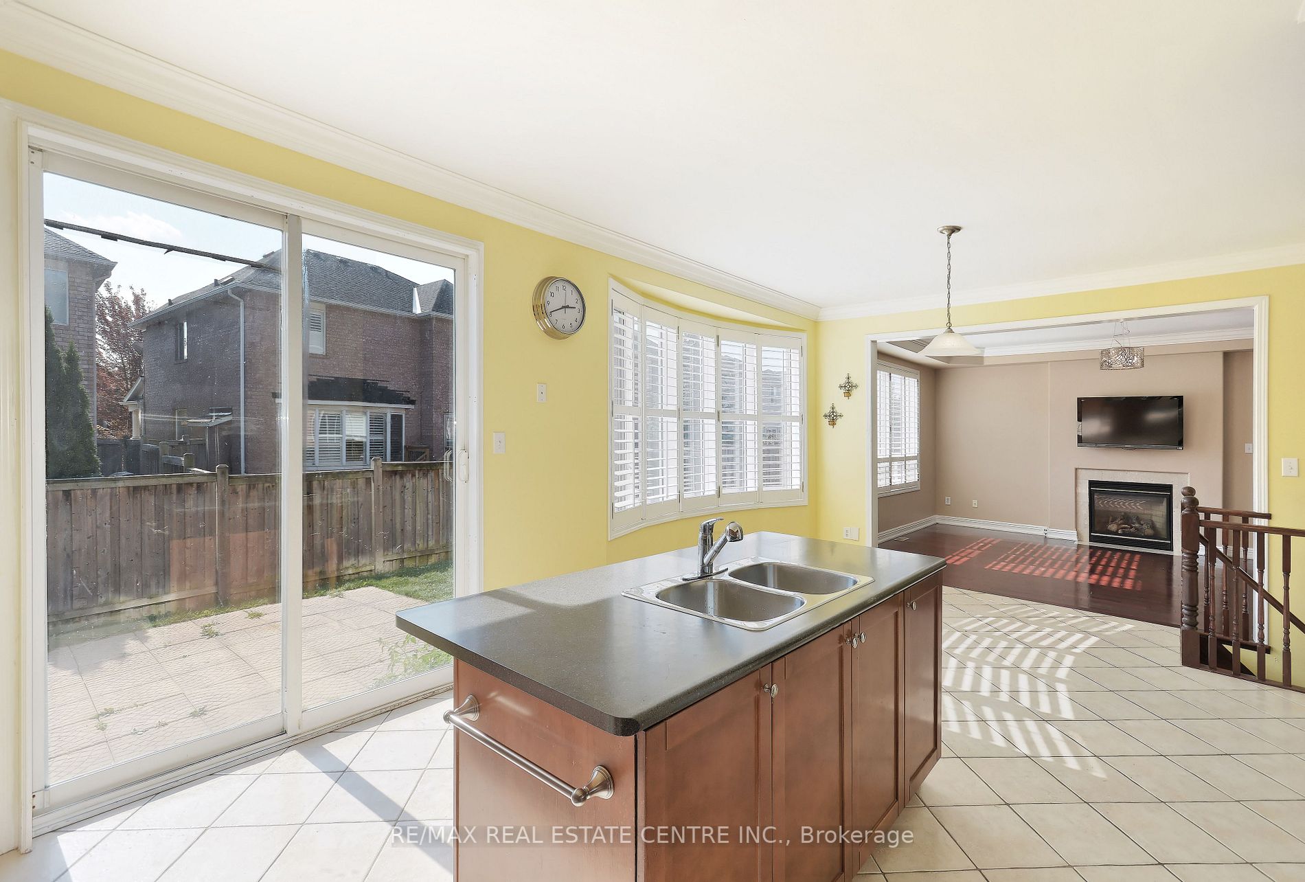 1399 Marshall Cres