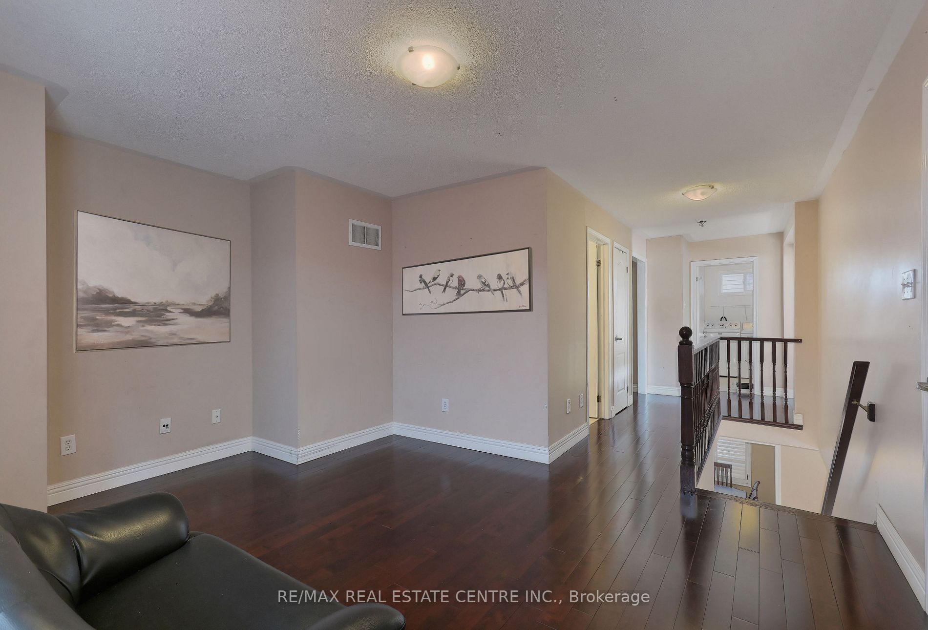 1399 Marshall Cres