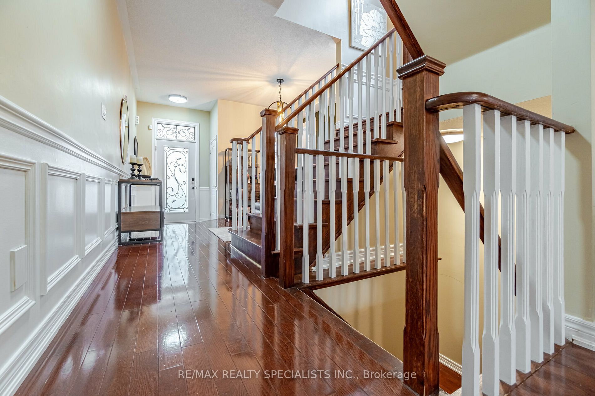 22 Amaryllis Dr