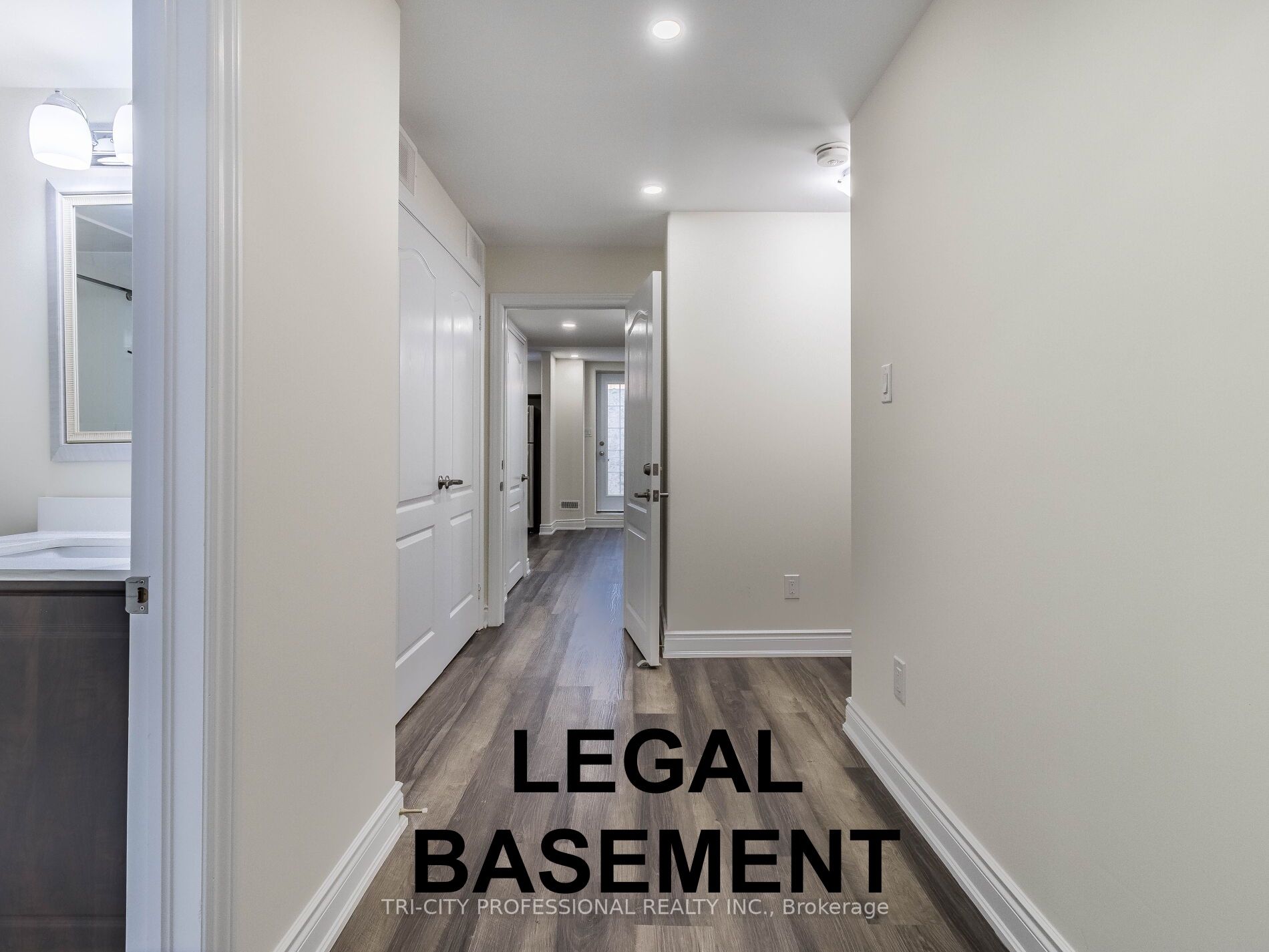 35 Angelgate Rd