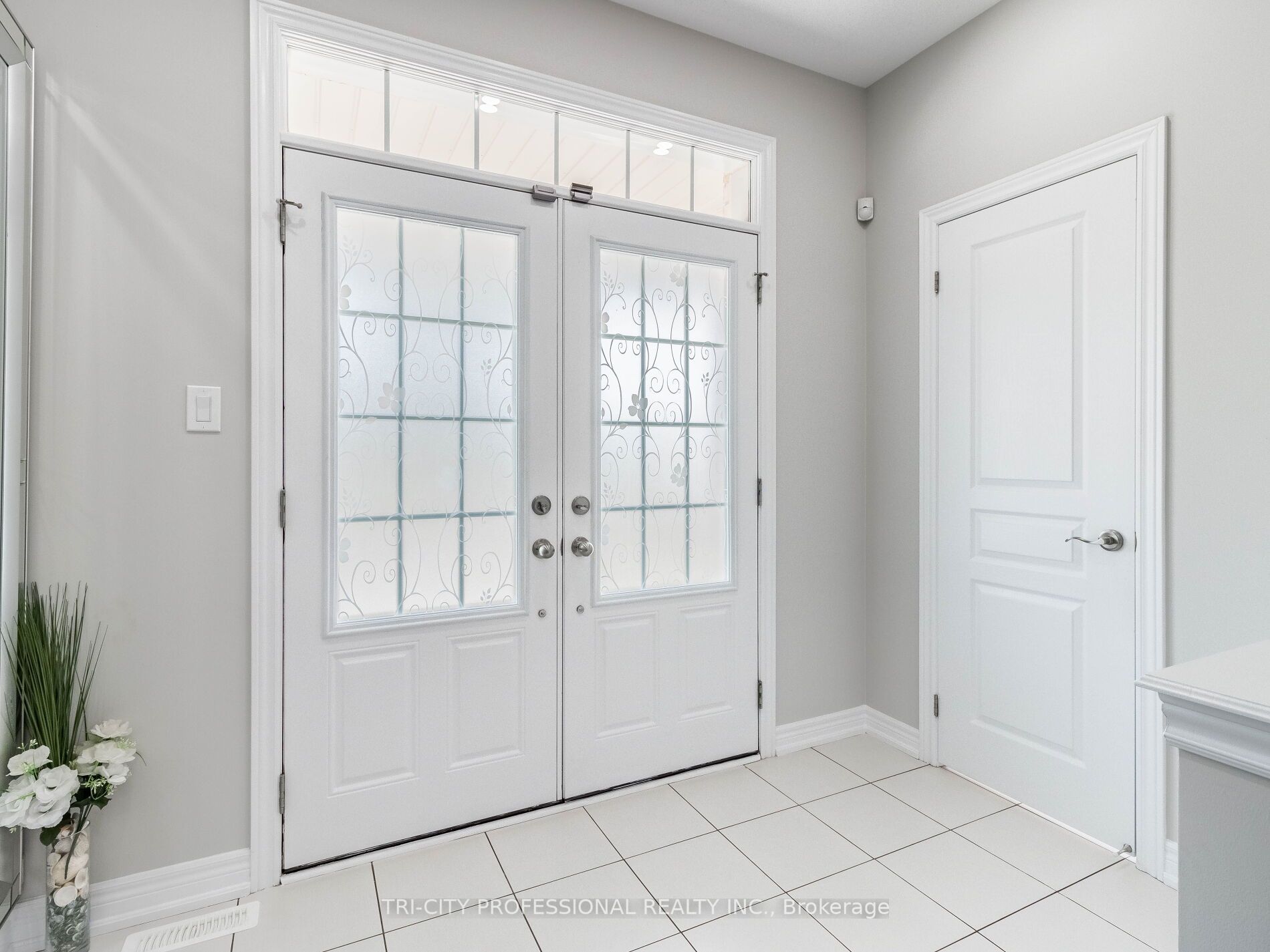 35 Angelgate Rd