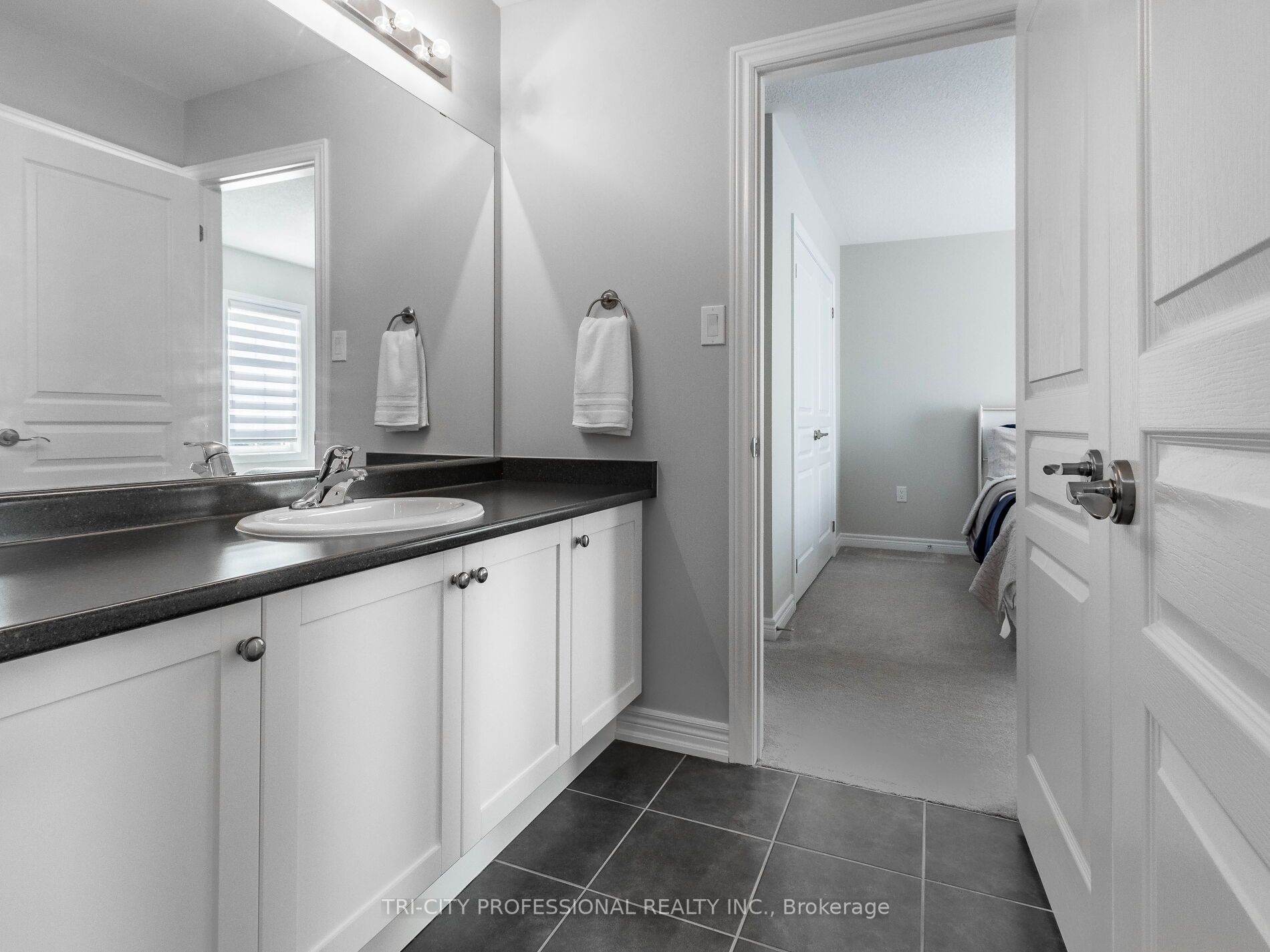 35 Angelgate Rd
