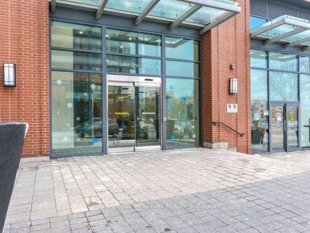 2200 Lakeshore Boulevard W, #4602