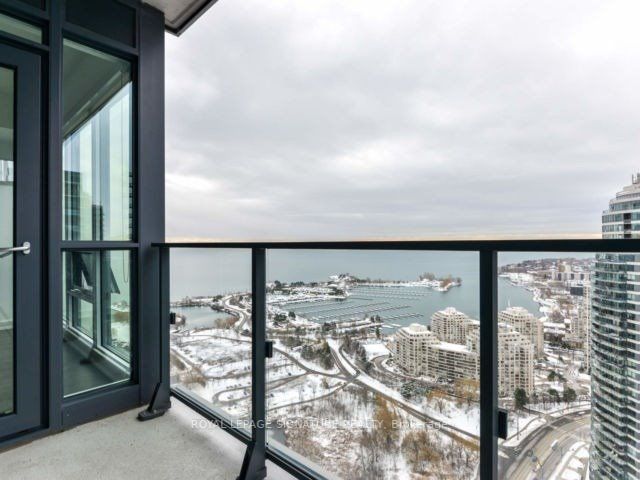 2200 Lakeshore Boulevard W, #4602