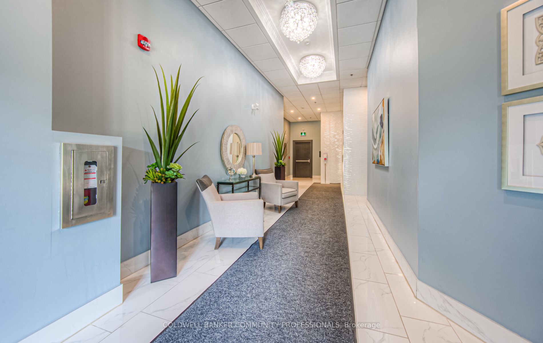 34 Plains Rd E, #501