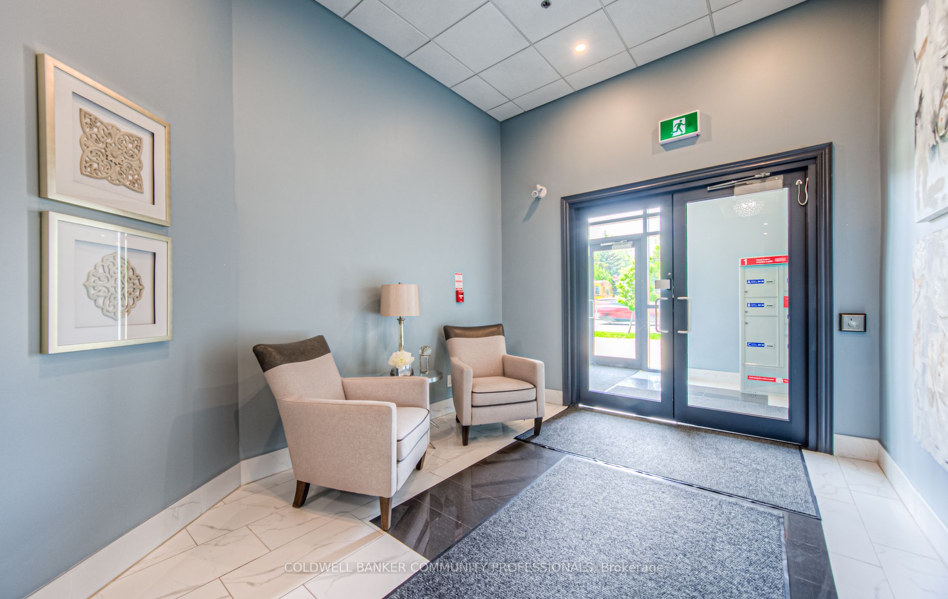 34 Plains Rd E, #501